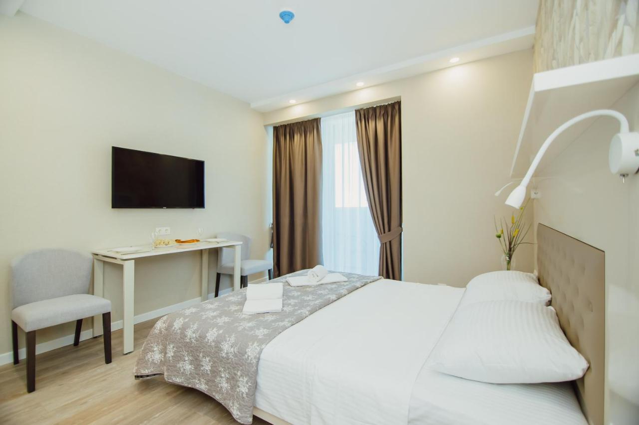 Your Sunshine Apartments Μπατούμι Εξωτερικό φωτογραφία